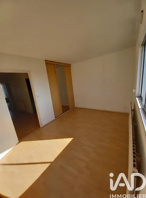 Elutuba - Spacious 4-Piece Apartment with Panoramic View in Vandoeuvre-lès-Nancy