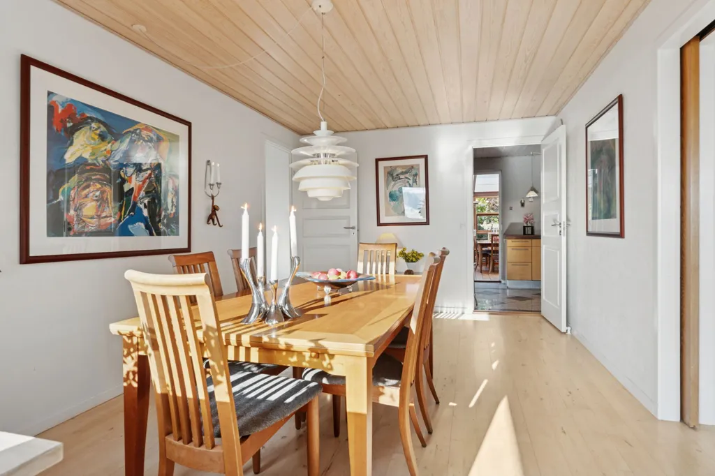 5-toaline maja asukohas Aalborg SØ
