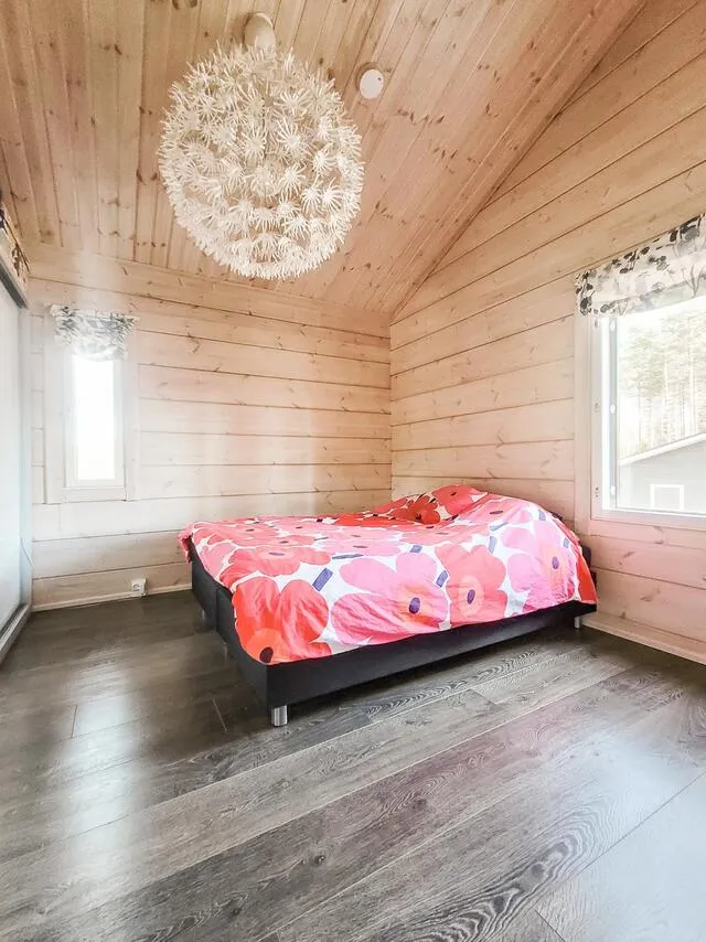 Chambres - 2012 Pine House with Lakefront in Finland