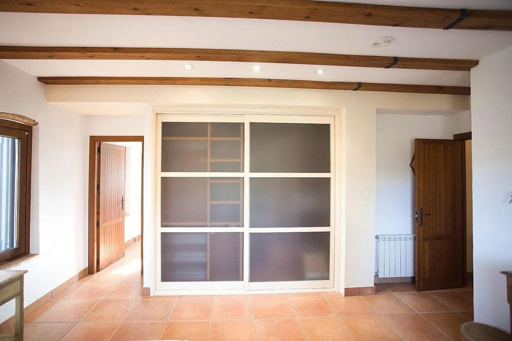Esik - Restored Chalet with Olive Grove in Castalla
