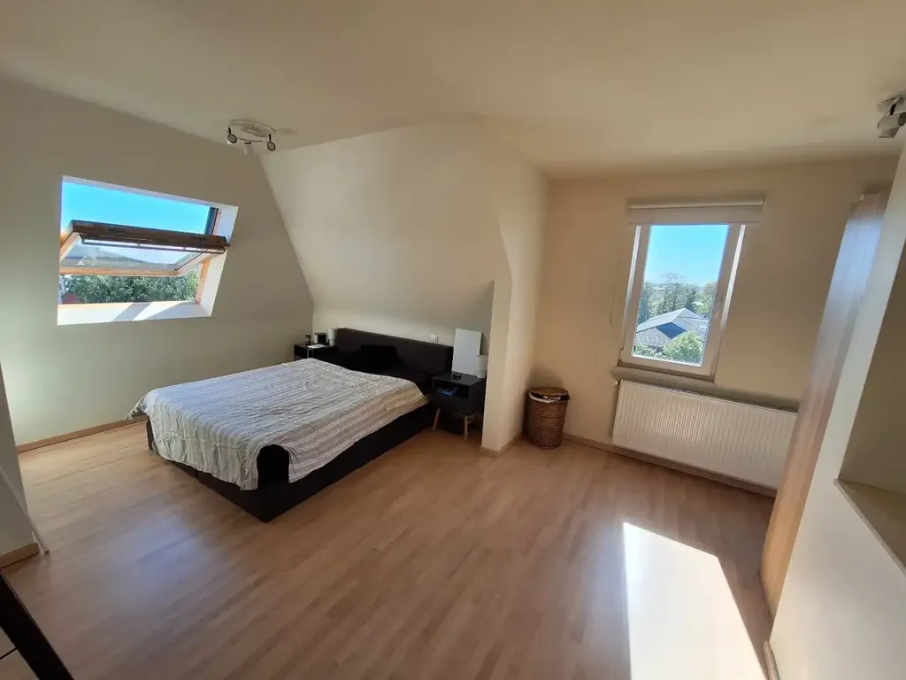Magamistoad - Duplex Apartment with Terrace in Beernem Centre