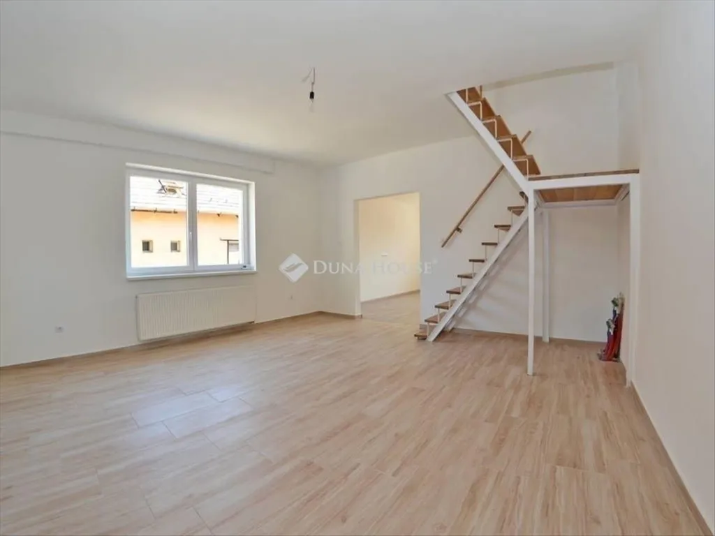 Séjour - Renovated Twin House in Budapest 19th District