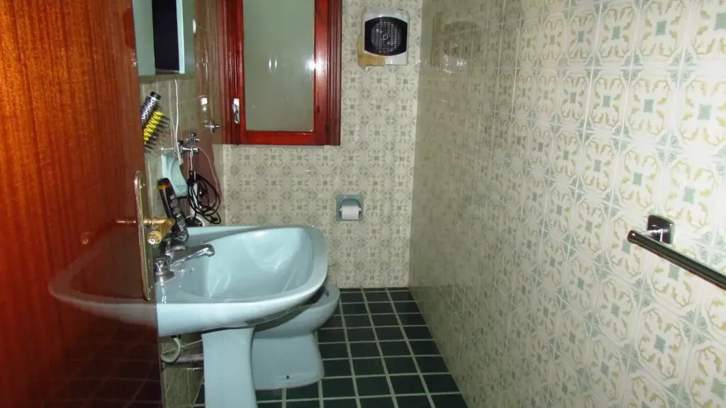 Salles de bain - Appartement 7 pièces à IT