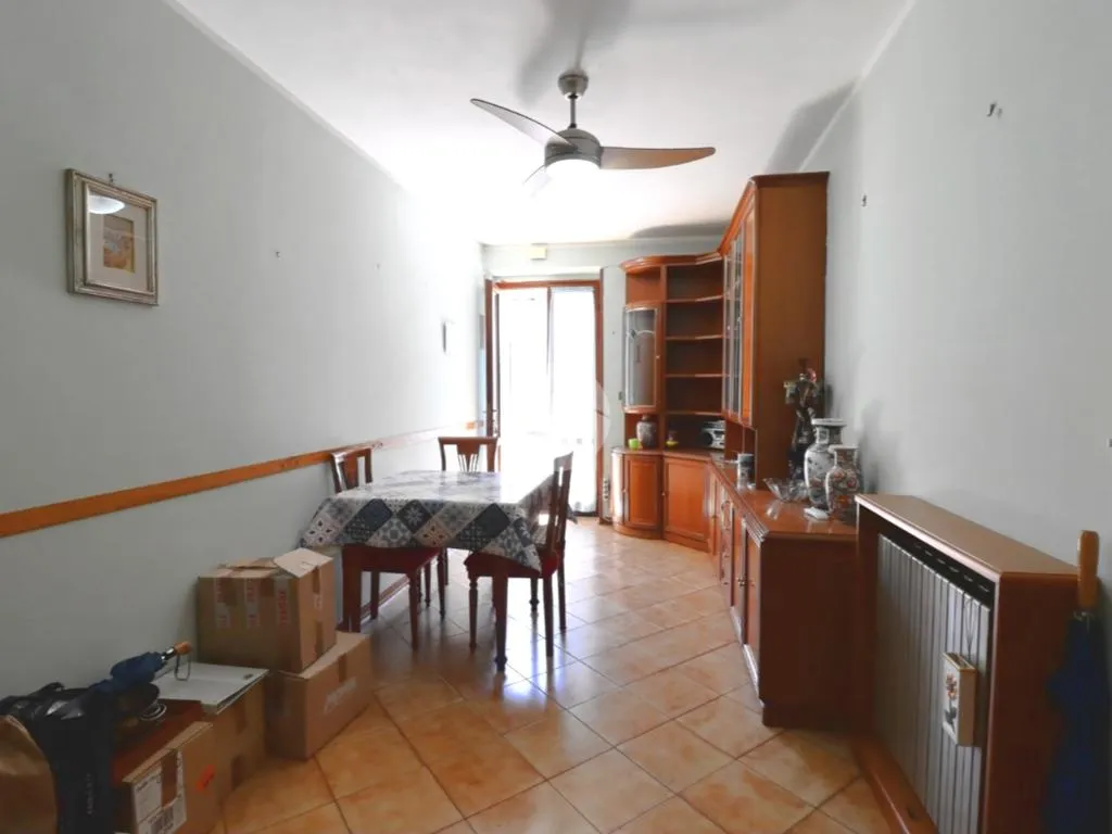 Söögituba - Semi-Independent House with Private Garden in Terni