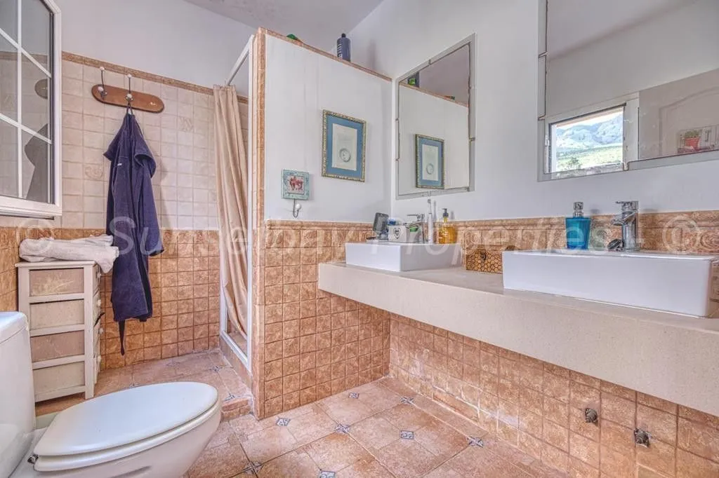 Salles de bain - Luxury Villa with Mountain Views in Adeje
