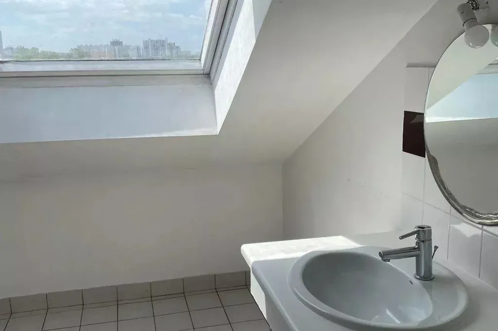 Bathrooms - Contemporary Duplex near Paris in Argenteuil