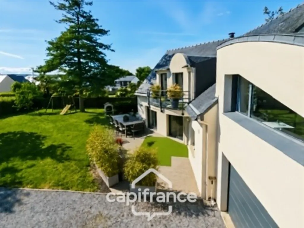 Vista aerea - Architectural House with Studio in Pontivy