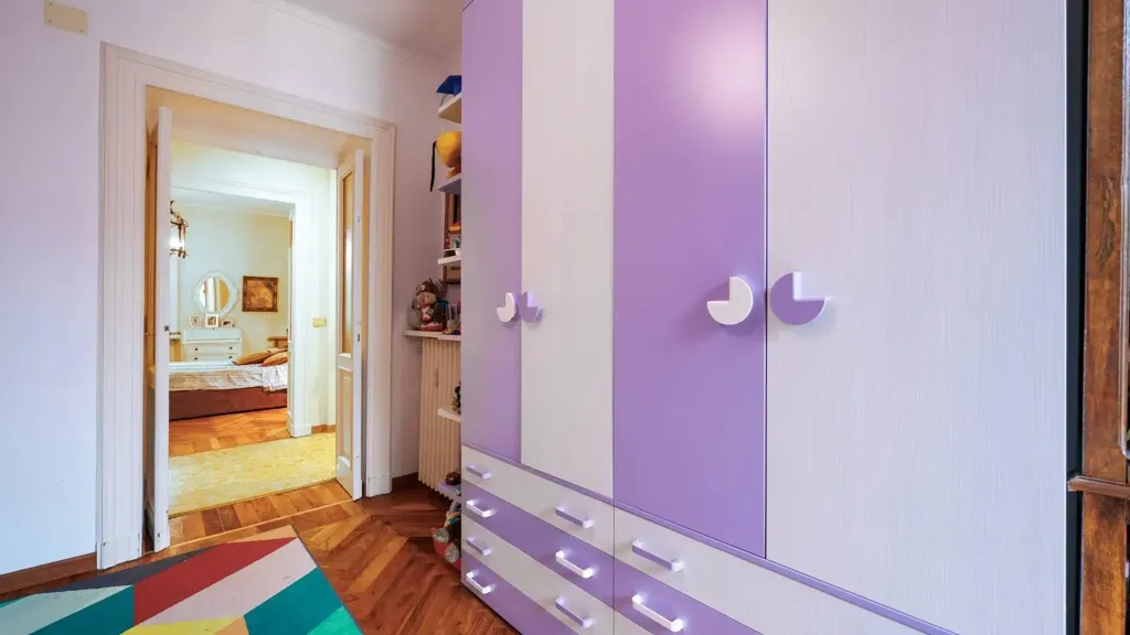 Pièces - Period Apartment with Balcony in Turin