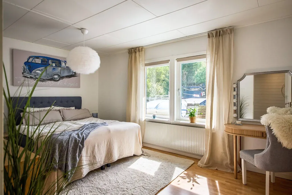 6-toaline maja asukohas Stenungsunds kommun