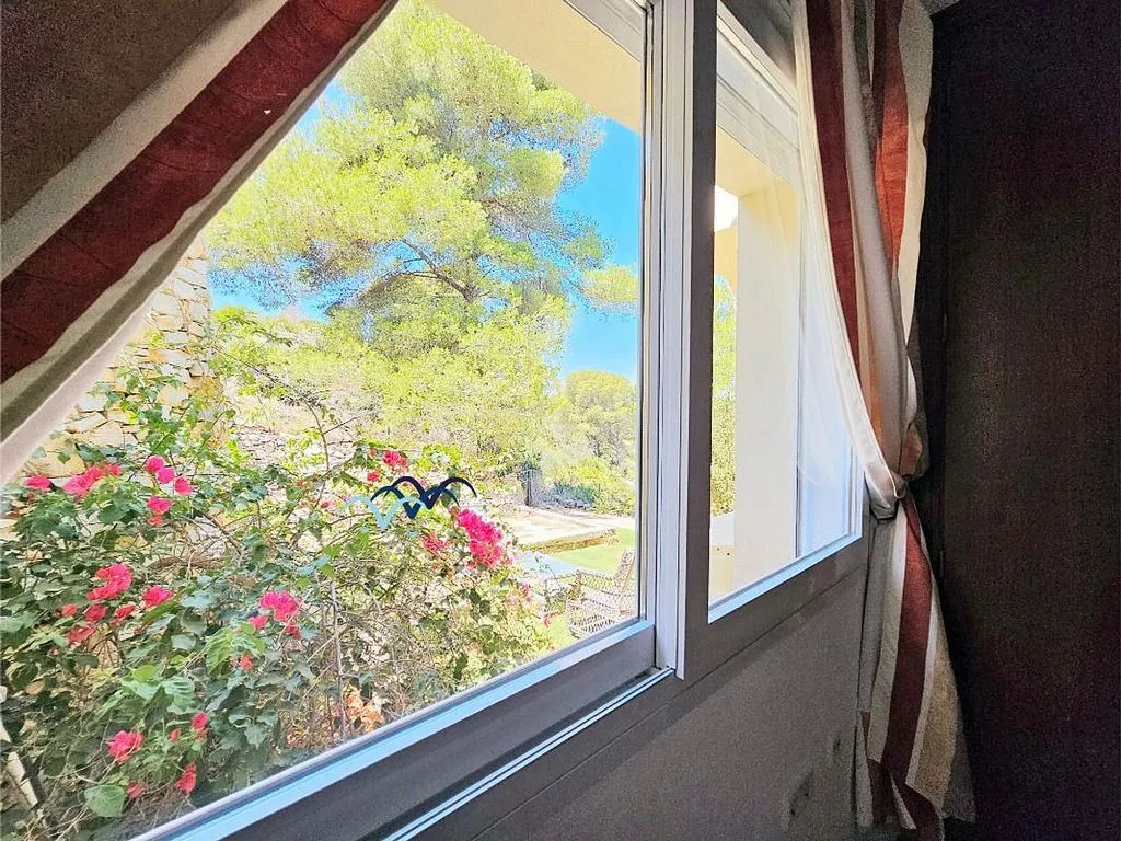 Rooms - Chalet with Pool and Sea View in Golf Area