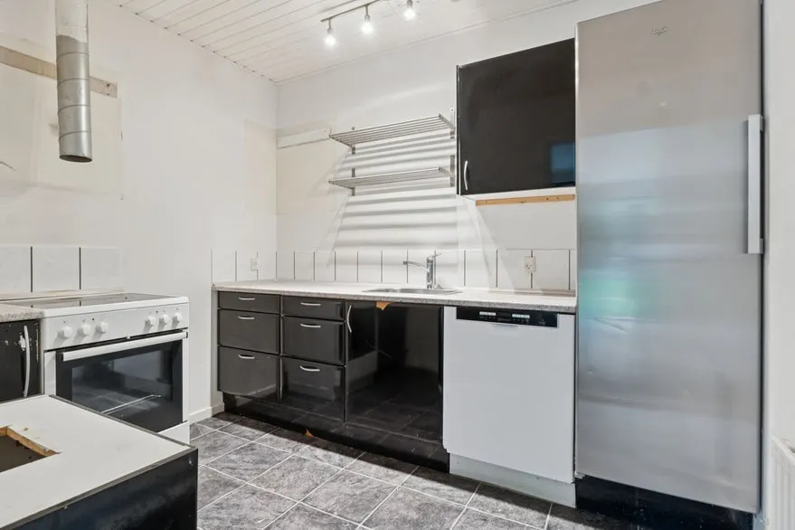 Cuisine - Triplex with Private Terraces in Lindved