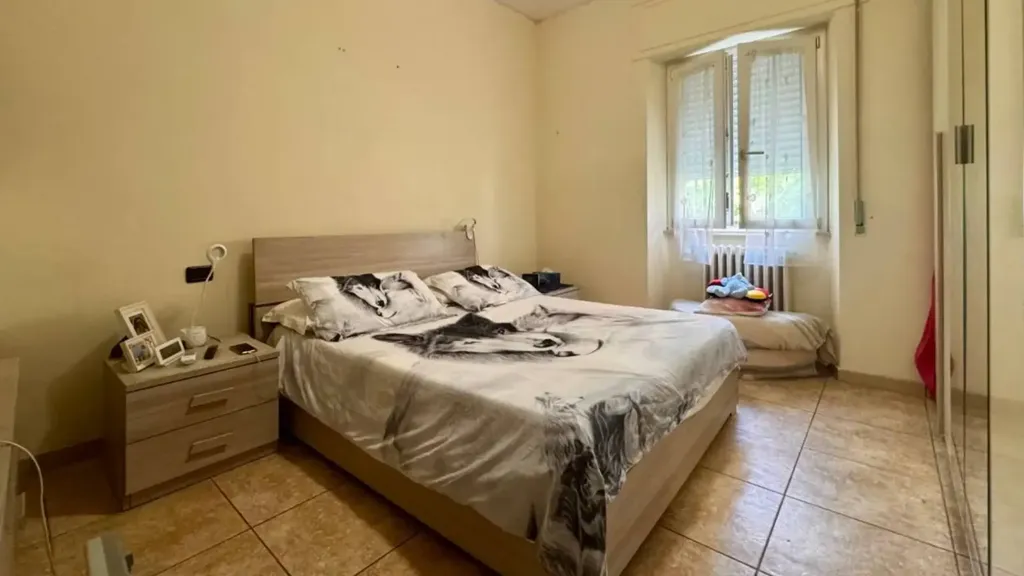 Chambres - Rearranged Apartment with Balcony in Ancona