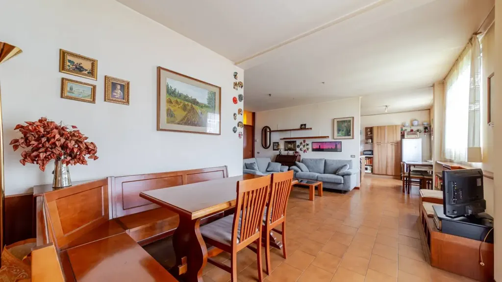Salle à manger - 4-Bedroom Apartment with Terrazzo in Milan
