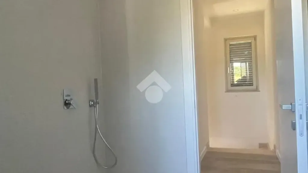 Bagni - Casa indipendente con terrazzo panoramico a San Nicola Manfredi