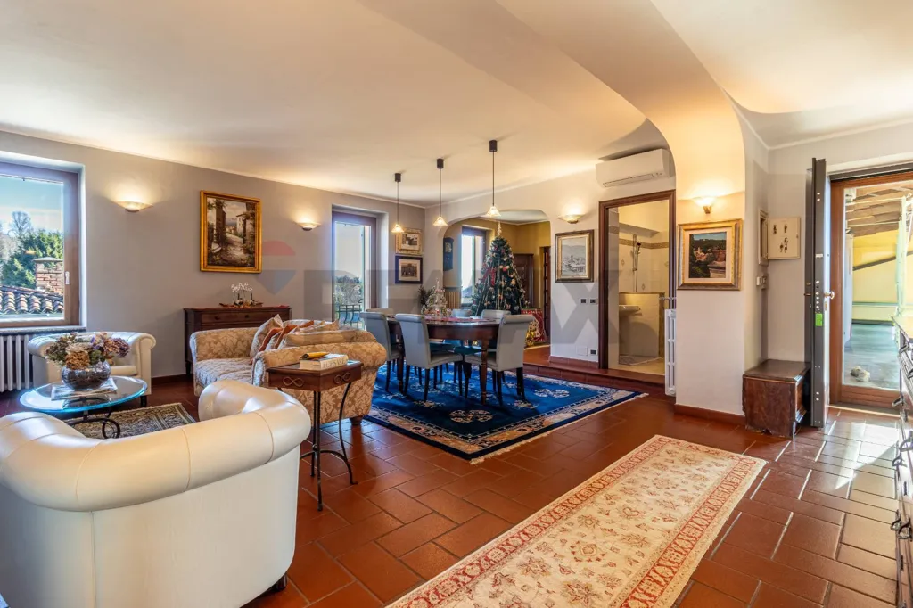 Séjour - Triplex Villa with Garden in Occhieppo Superiore