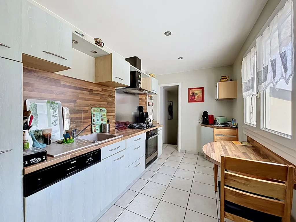 Cuisine - Maison avec Jardin et Garage à Chantenay, Nantes