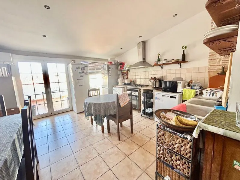 Cuisine - Rustic Escaleta House with Terrace in Catarroja