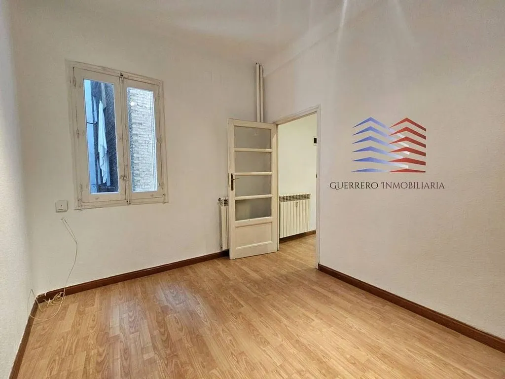 Toad - Apartment with Ascensor in Retiro, Madrid