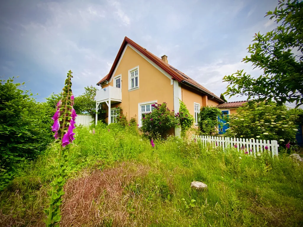 Välivaade - Murderer's Villa with Balcony in Hundested