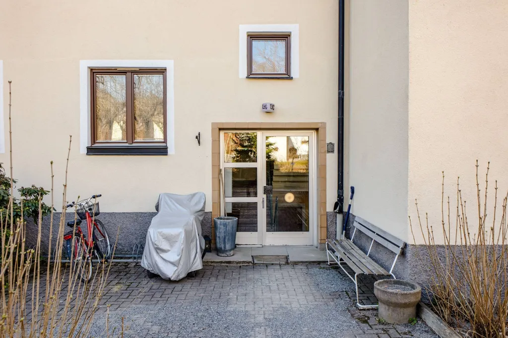 Garden - Historic Villa with Garden in Enköping