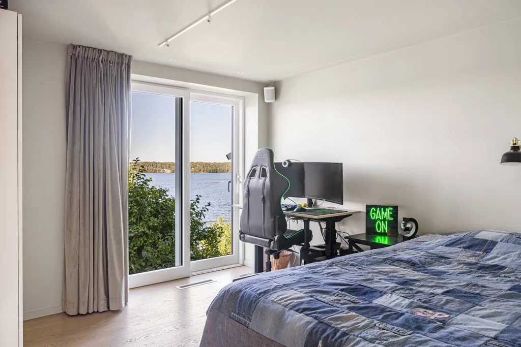 Bedrooms - Modern Apartment with Mälaren View in Mälarhöjden