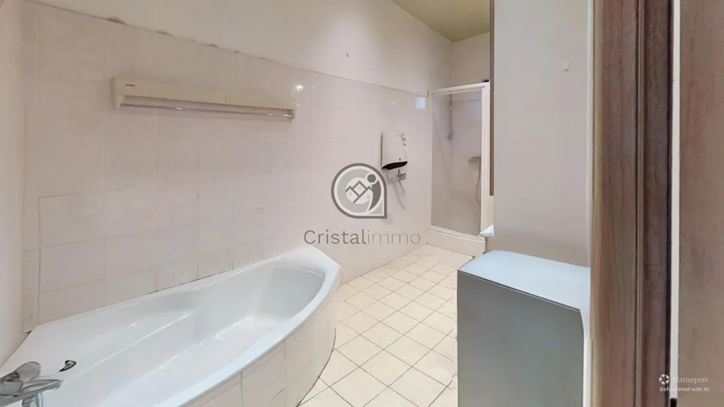 Vannitoad - Letting Flat with Dent de Crolles View in Brignoud