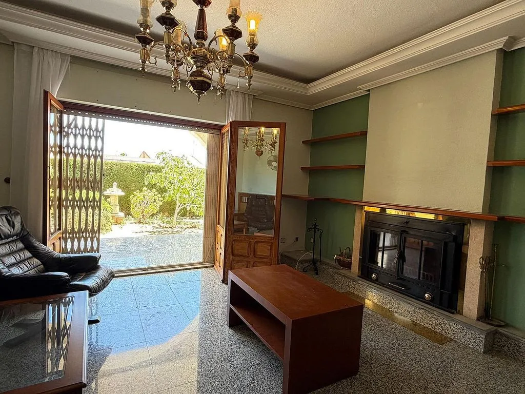 Elutuba - Chalet with Pool and Terrace in La Puebla