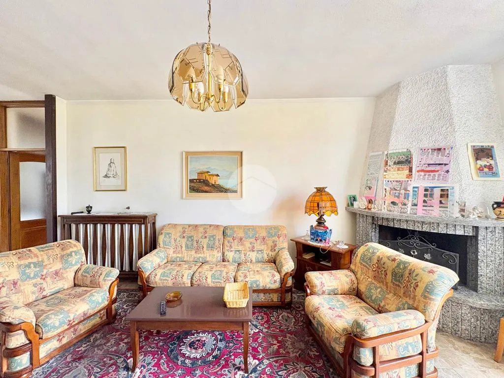 Séjour - Apartment with Garden in Clusane, Iseo