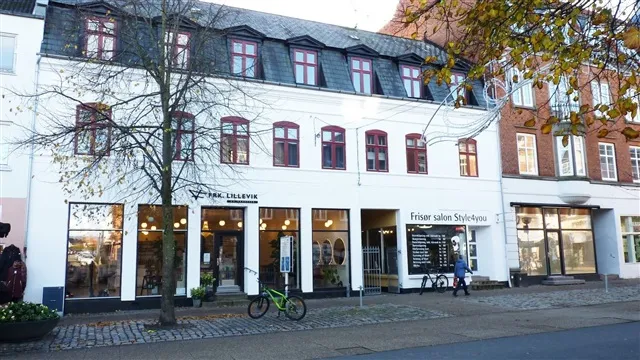Välivaade - 2-Bedroom City Centre Apartment with Character