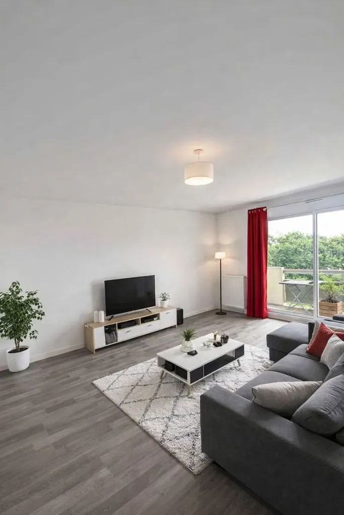 Soggiorno - Bright 3-Piece Apartment with Terrace in Brest