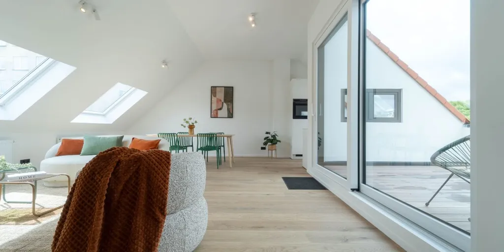 Elutuba - Duplex Apartment with River View in Gent