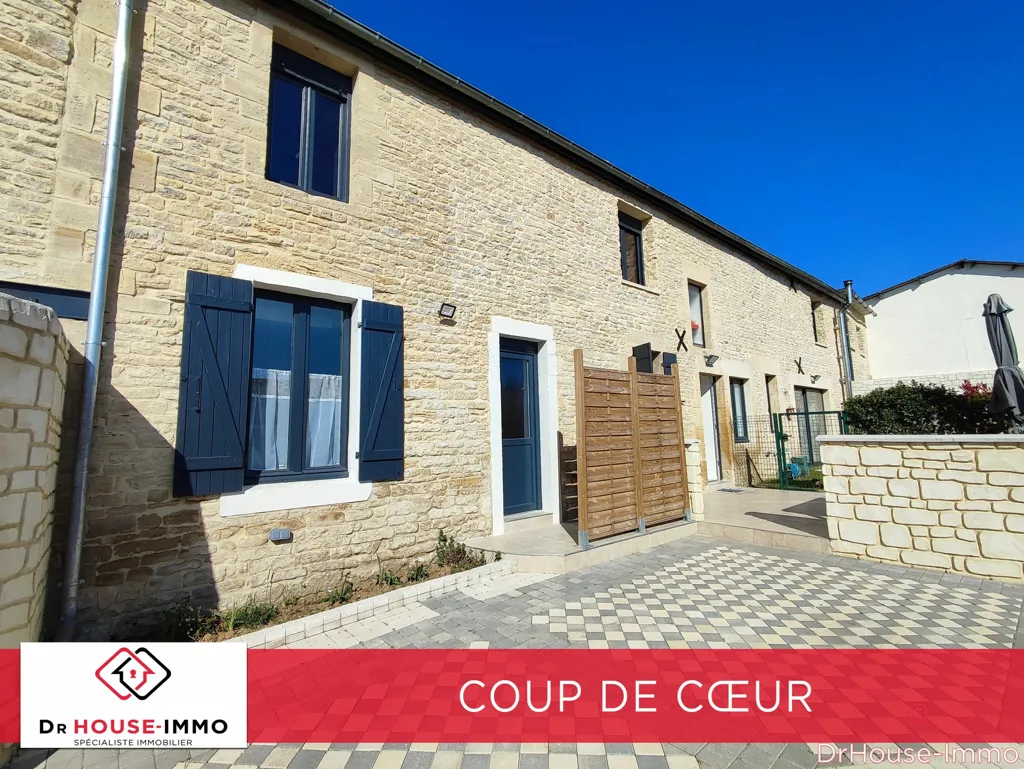 Extérieur - Maison en Pierres avec Studio à Banville