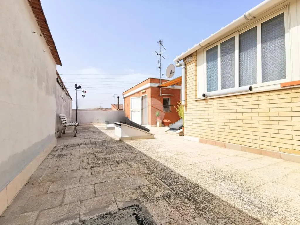 Jardin - Independent House with Courtyard in Lucera