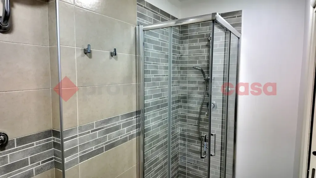 Bathrooms - Rusticated Flat with Balcony in Portici