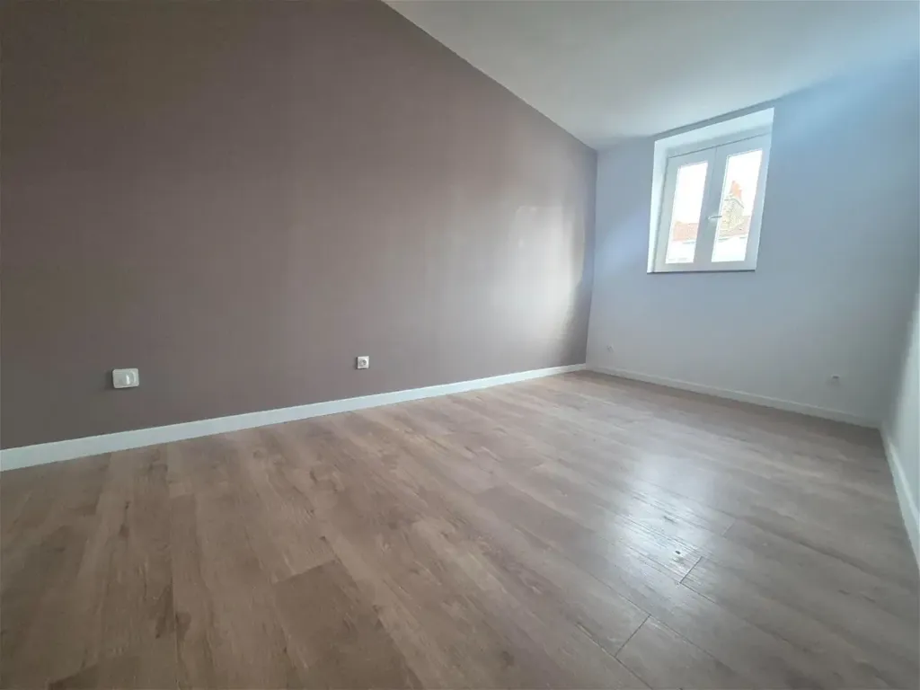 Toad - Renovated 3-Bed Flat near Lille Metro