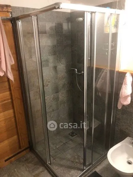 Salles de bain - Rustic Chalet with Mountain View in Chamois