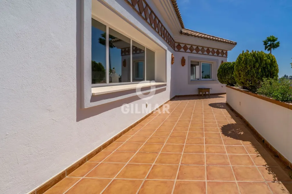 Terrass - Luxury Villa with Sea View in Benahavís