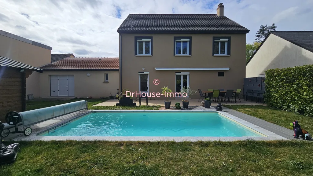 Bassein - Family House with Pool in Change