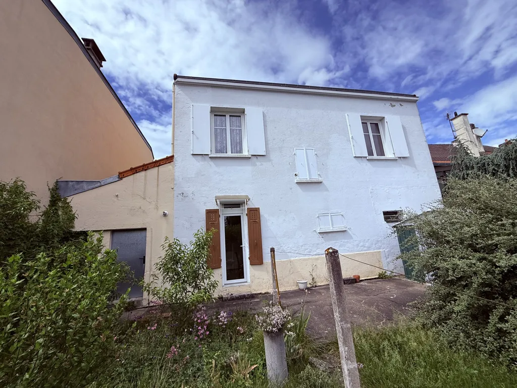 Extérieur - Maison des Années 30 avec Jardin à Bellerive