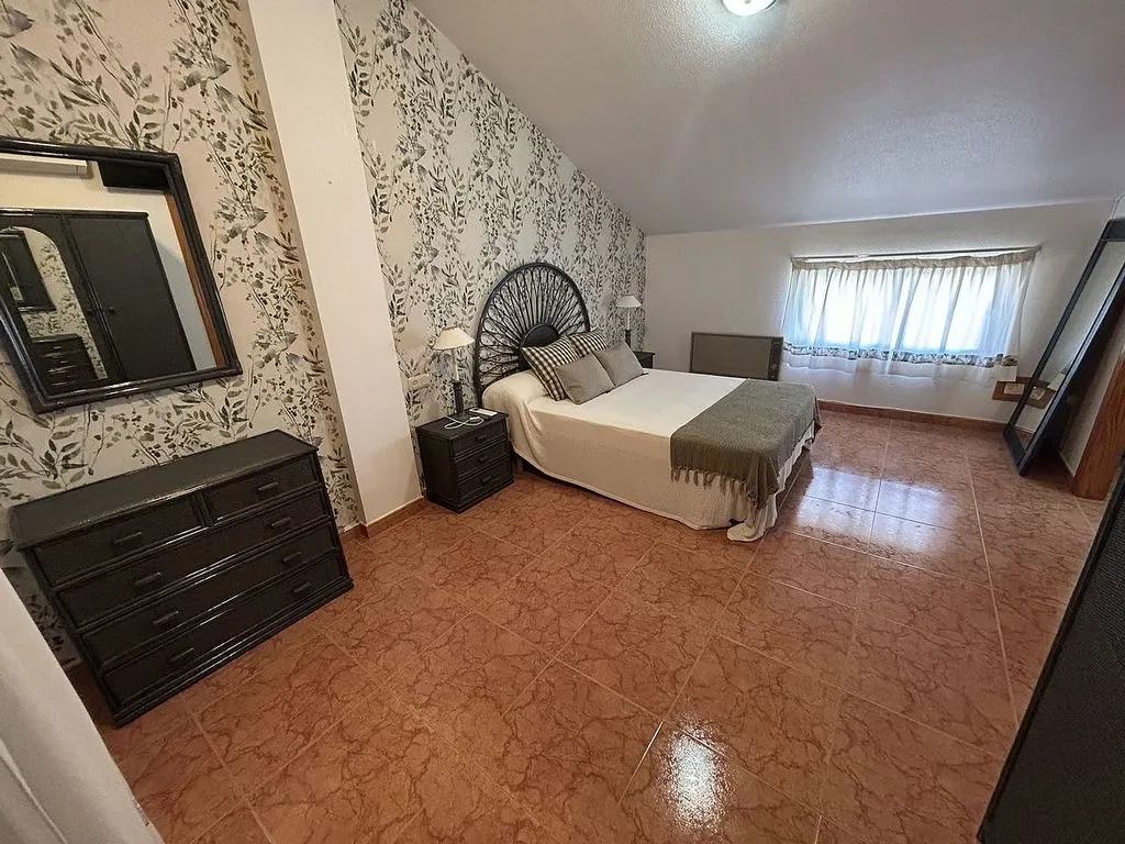 Magamistoad - Semi-Detached House with Pool in Torre de la Horadada