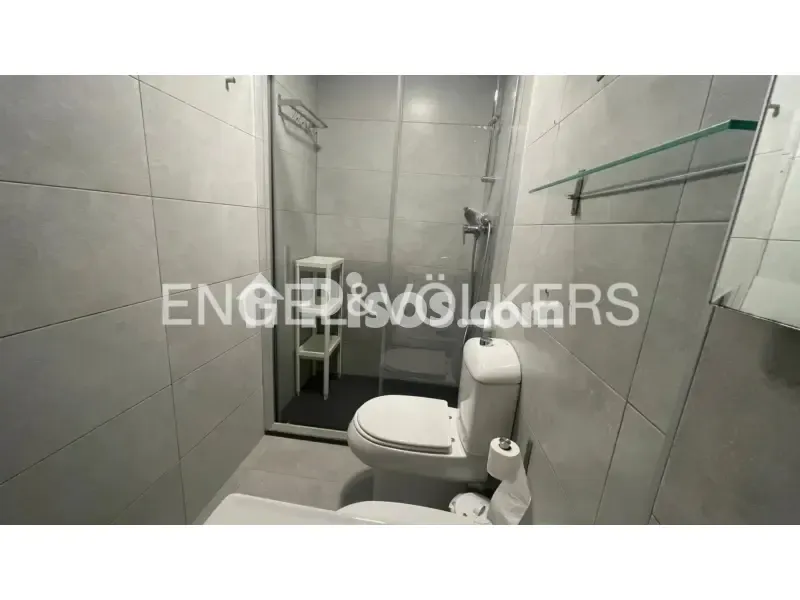 Salles de bain - Studio Flat with Balcony in Valencia Centre