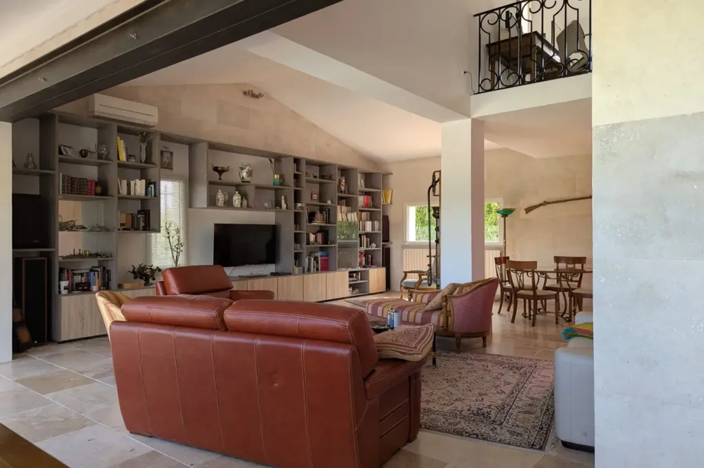 Séjour - Maison avec Vue Golf à Juvignac