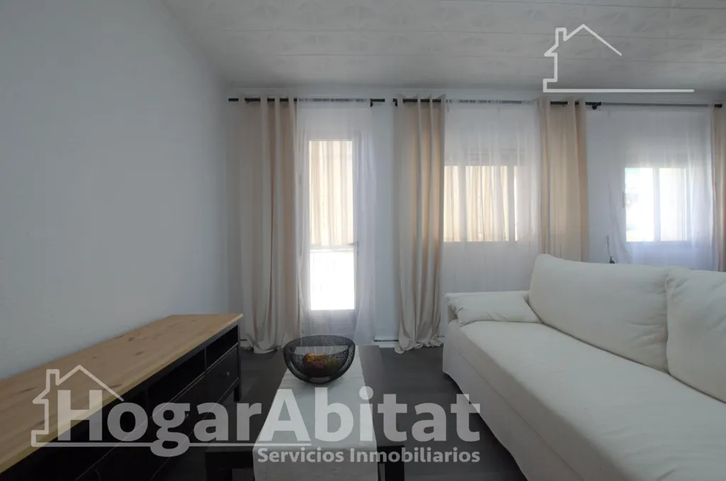 Séjour - Reformed Apartment with Balcony near Cullera Centre