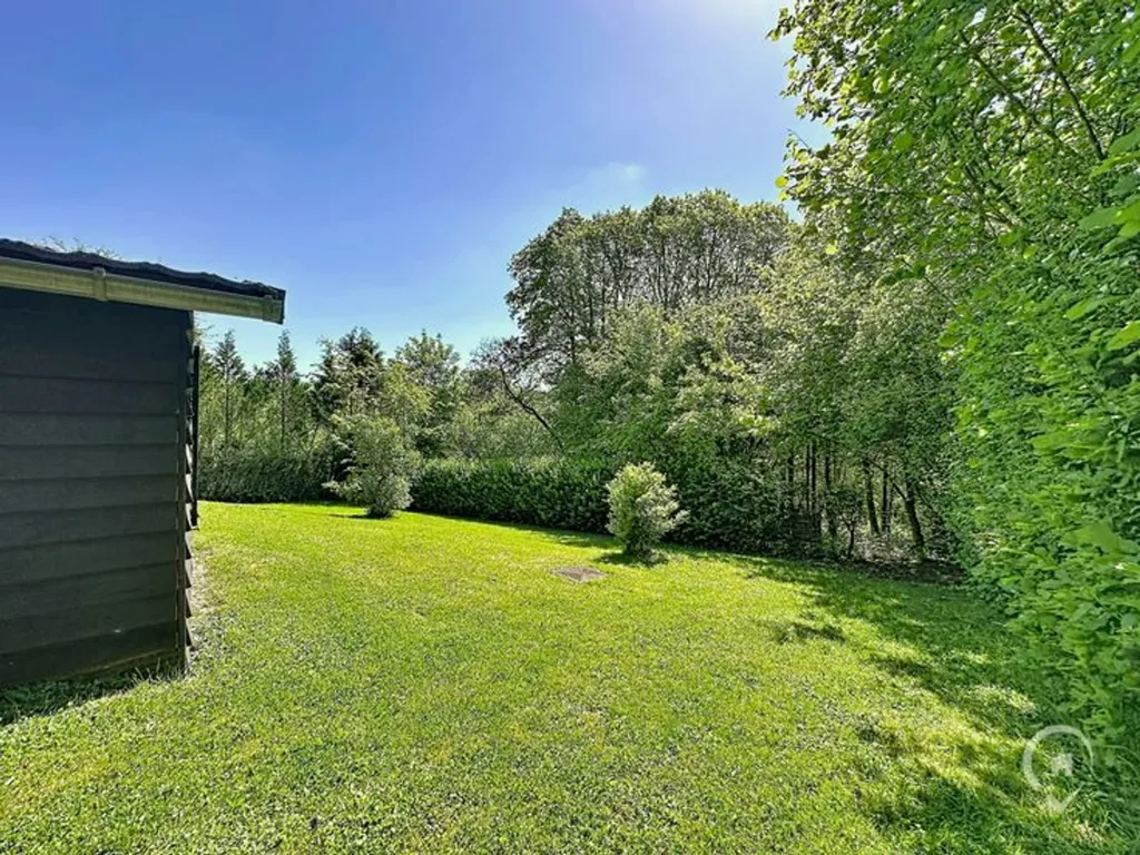 Jardin - Chalet au Calme avec Terrasse à Somme-Leuze