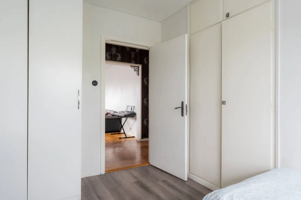 Magamistoad - Converted Flat with Balcony in Nyköping