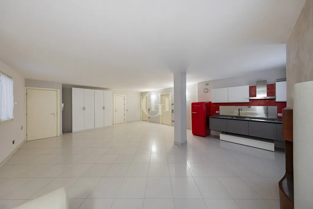 Séjour - Modern Villa with Lake View in Polpenazze