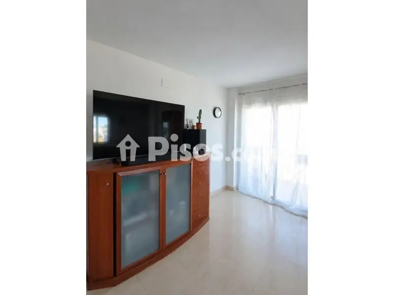 Elutuba - Spacious Apartment with Balcony in Lleida