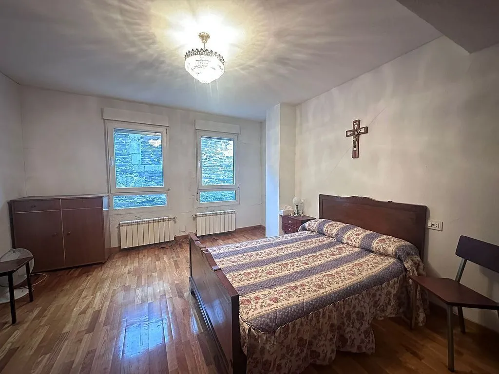 Magamistoad - Historic Triplex Chalet in Lugo Centre
