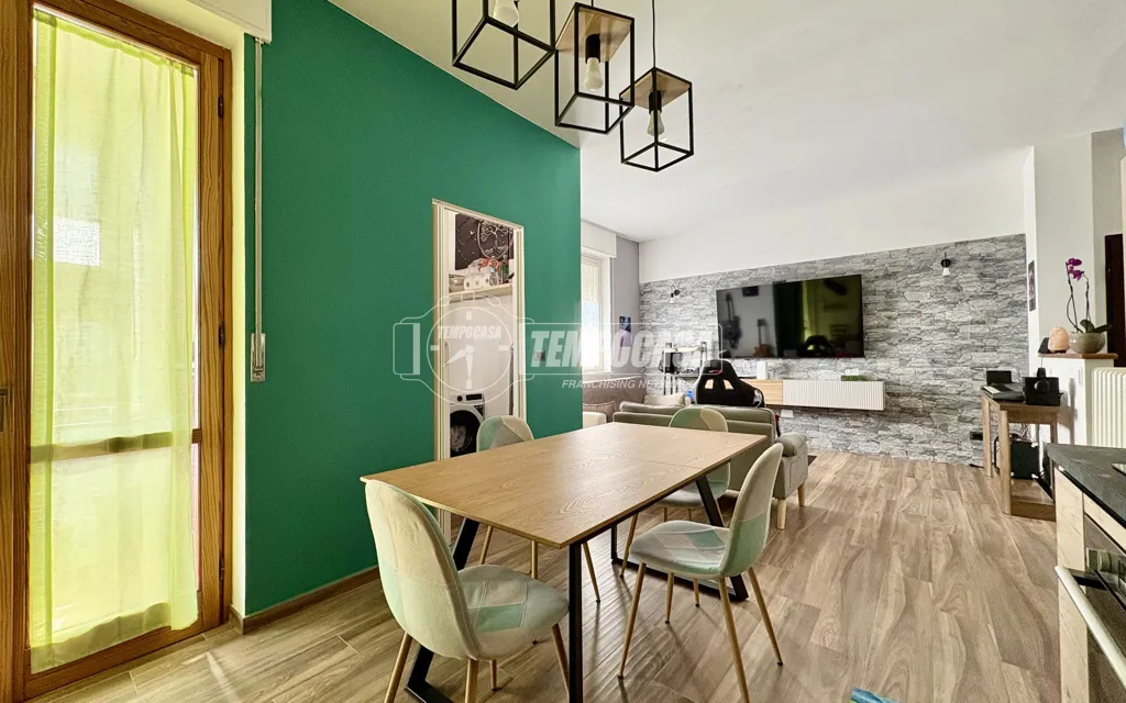 Söögituba - Fully Rented Modernised Apartment in Rivalta di Torino