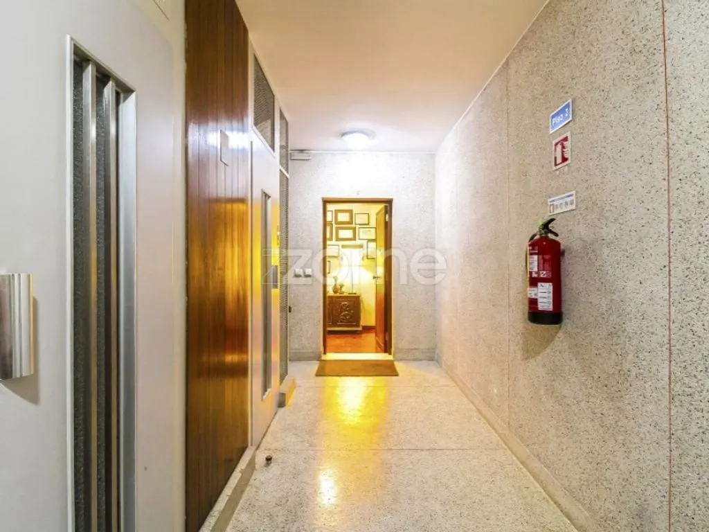 Esik - Luxury Flat with Sea View in Matosinhos